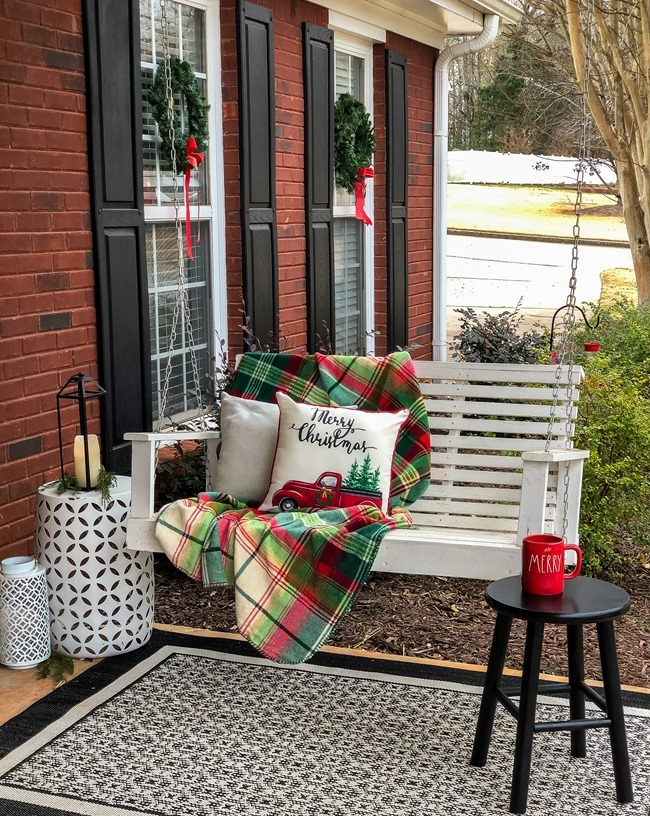 Classic Christmas front porch -22