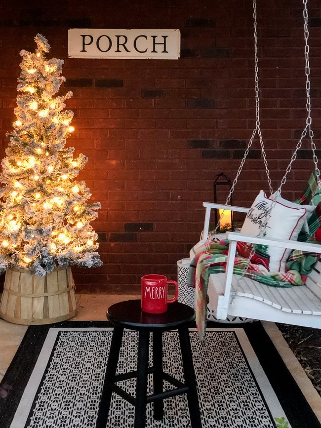 Classic Christmas front porch -68