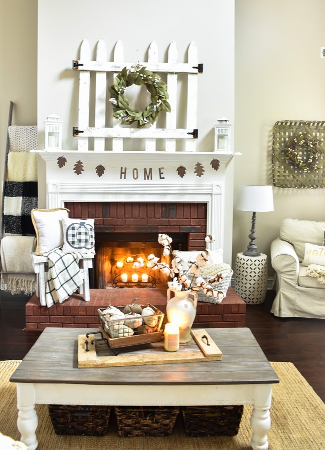 Cozy and Neutral Farmhouse Fall Tour (24 of 35)