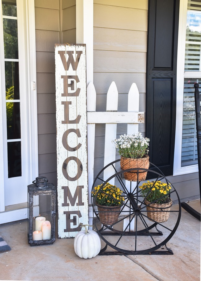 Cozy and Neutral Farmhouse Fall Tour (6 of 35)