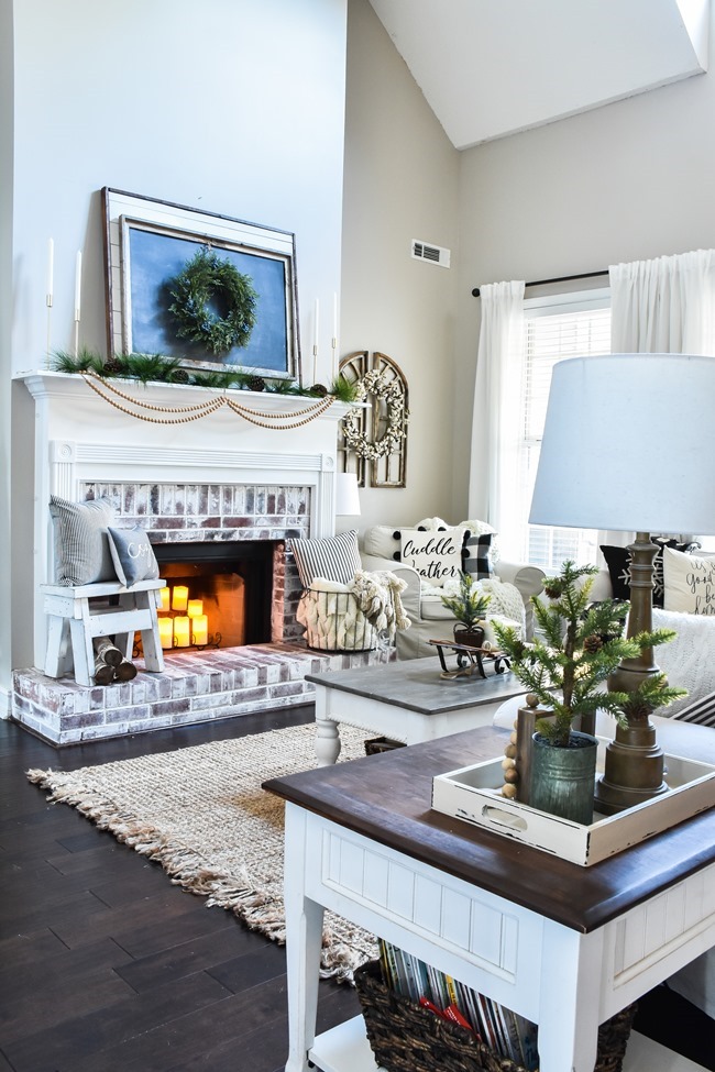 Cozy Neutral Winter Living Room-15