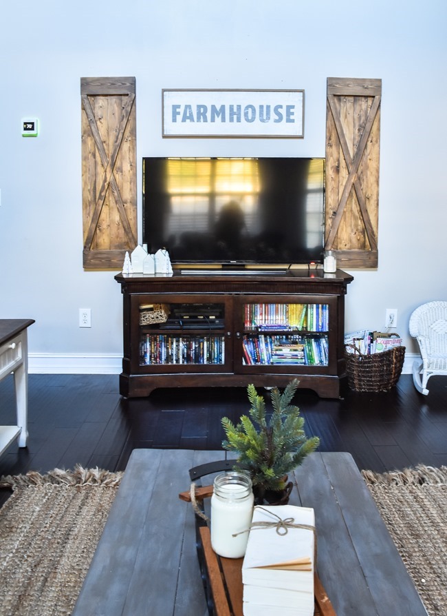 Cozy Neutral Winter Living Room-16