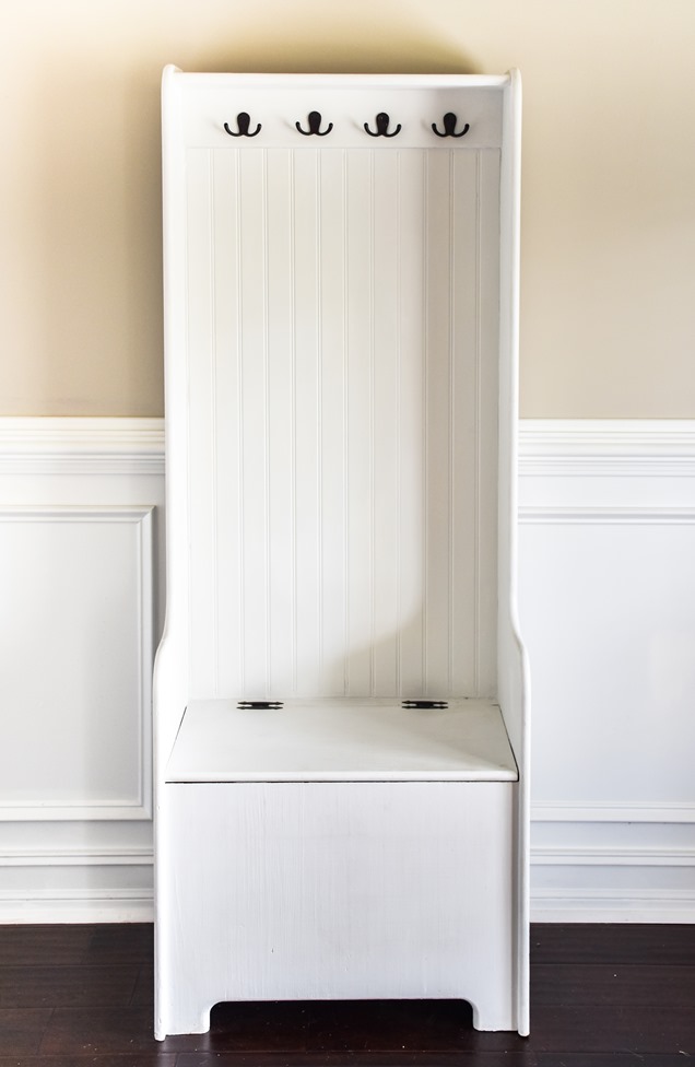 DIY Farmhouse Hall Tree (entryway bench) (8 of 10) DIY Farmhouse Hall Tree (entryway bench) (8 of 10)