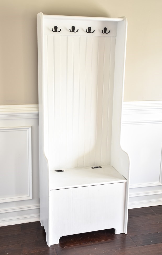 DIY Farmhouse Hall Tree (entryway bench) (9 of 10) DIY Farmhouse Hall Tree (entryway bench) (9 of 10)