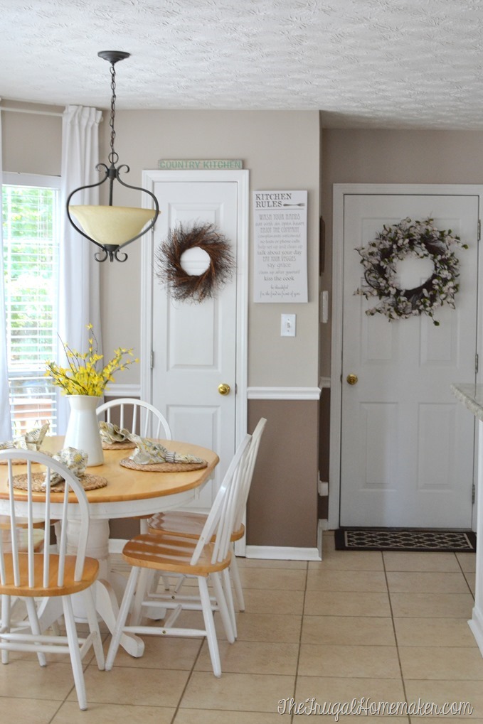 Breakfast area paint colors–help me decide!