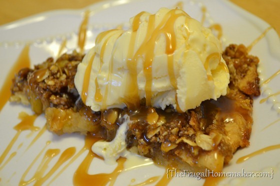 Apple Crisp Pizza