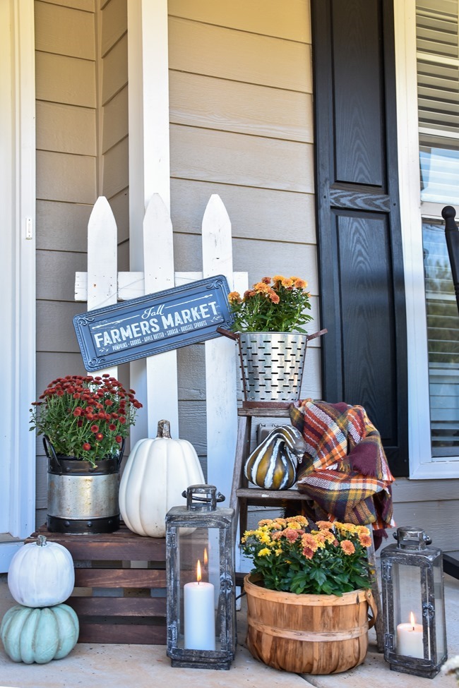 Farmhouse Fall Farmer's Market Front Porch-14