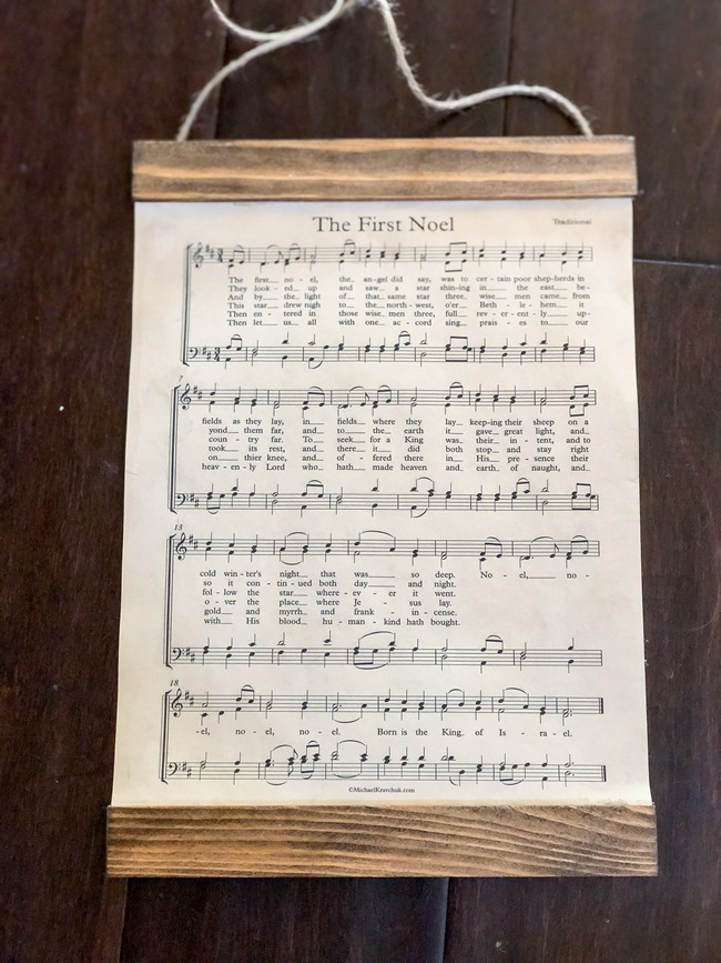 How to make a DIY Christmas music page wall hanging or ornament-17