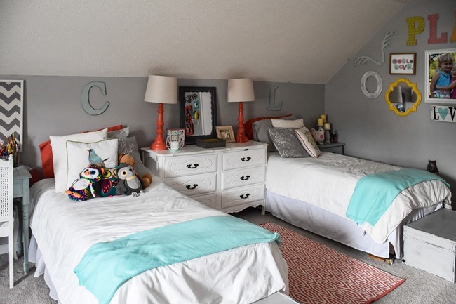 Kids room before pictures-7