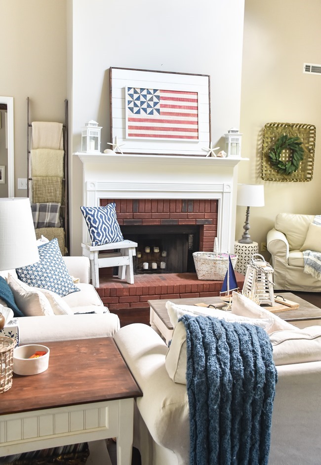 Patriotic Coastal Mantel (7 of 11) Patriotic Coastal Mantel (7 of 11)