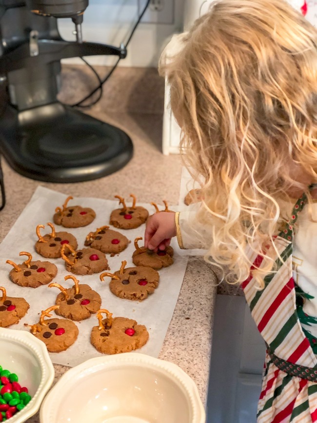 Peanut Butter Rudolph Cookies easy for kids to make-11 Peanut Butter Rudolph Cookies easy for kids to make-11
