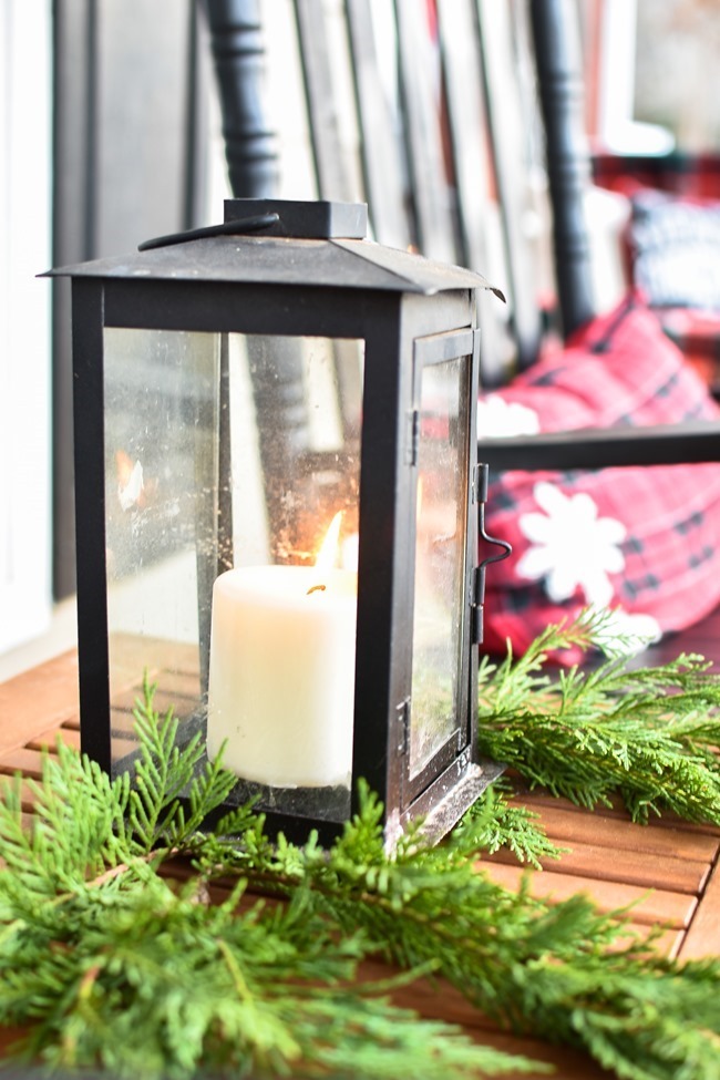 Ski Lodge Inspired Farmhouse Christmas Front Porch-3[3]