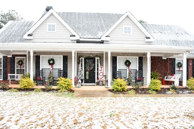 Snowy Southern Christmas Front Porch-4