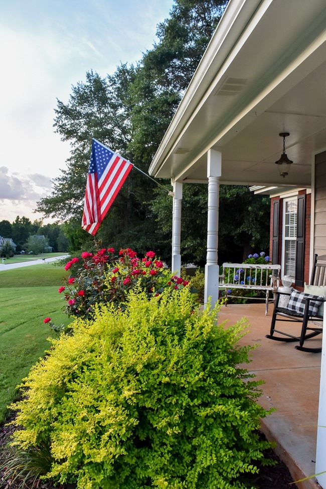 Summer Patriotic Front Door Basket-5