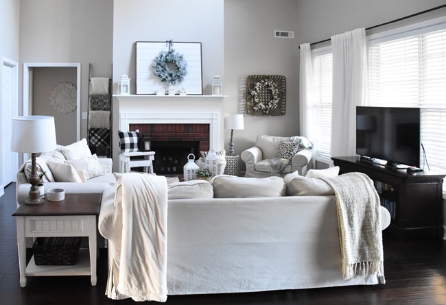 Winter mantel and winter living room-1